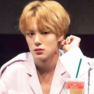 🥂 whatsapp sticker