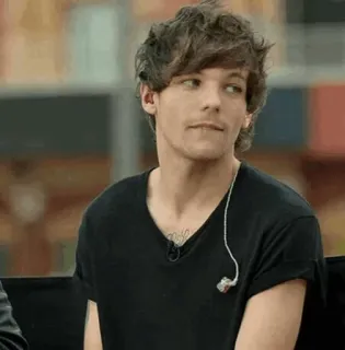🕸 Louis Tomlinson cantante, celebridad, estrella pop, One Direction, Louis Tomlinson telegram sticker