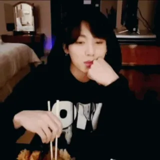 🍪 NOW fashion, eating, lifestyle, korean whatsapp sticker