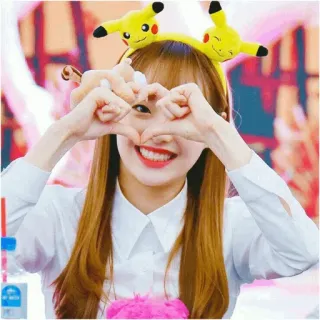 🍃 소녀, 피카츄, 머리띠, 귀여운, 미소, 행복한, 인물 사진 telegram sticker