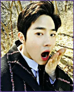 📍 hombre, beso, asiático, retrato, exterior, invierno telegram sticker