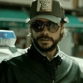 🏦 Berlin Money Heist acteur, Casa de Papel, personnage, Berlin, Pedro Alonso, lunettes de soleil, homme telegram sticker