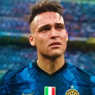 😢 Lautaro Martinez sepak bola, football Amerika, olahraga, menangis, kesal, Lautaro Martinez telegram sticker