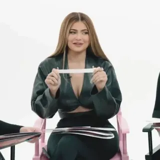 🦋 Kylie Jenner Кайли Дженнер, Знаменитость, Человек, Женщина telegram sticker