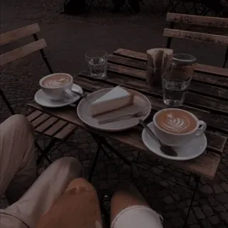🍰 café, gâteau, café, esthétique, boissons, nourriture telegram sticker
