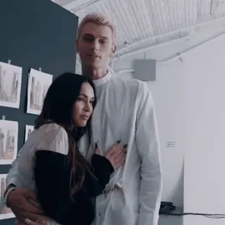 🥥 couple, étreinte, portrait, célébrité telegram sticker