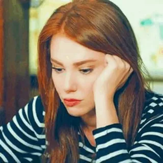 Elçin Sangu whatsapp stickers