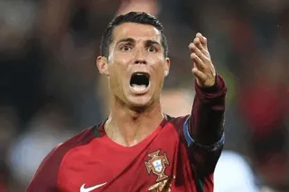 😡 Cristiano Ronaldo Cristiano Ronaldo, soccer, football, athlete, player telegram sticker