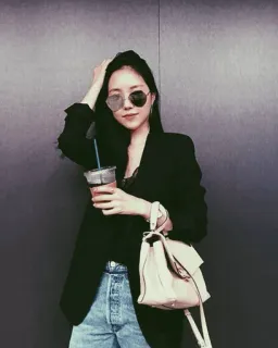 🎠 女性, サングラス, ジャケット, コーヒー, ファッション, ポートレート telegram sticker