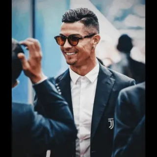 Cristiano ronaldo whatsapp stickers