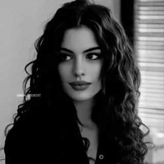 🖤 Anne Hathaway BRAULIESEDIT actress, beautiful, celebrity, woman, portrait, hair, black and white telegram sticker