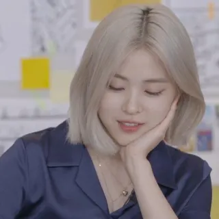 🍒 donna, ritratto, K-pop, femmina, persona, faccia telegram sticker