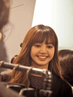 🌱 Lisa kpop, lisa, blackpink, idol, sänger, promi, asiatisch telegram sticker