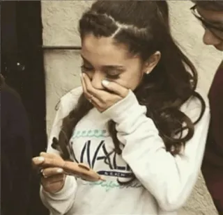 🌿 WALT ariana grande, pain d'épices, cookie, surpris, walt whatsapp sticker