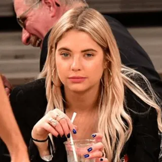 🦌 woman, person, blonde hair, drink, celebrity telegram sticker