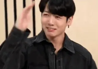 🖐 Jeon Jungkook ผู้ชาย, โบกมือ, ยิ้ม, เคป็อป, จองกุก, นักร้อง, ภาพเหมือน telegram sticker