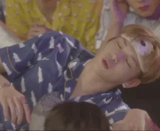 💸 Schlaf, Kpop, Asiatisch, Pyjama, Bett, Idol telegram sticker