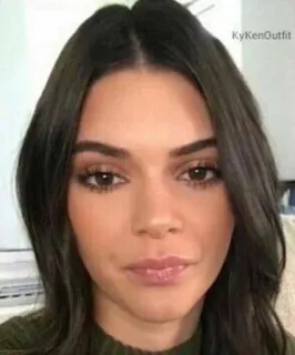 😕 KyKenOutfit Kendall Jenner, celebrità, moda, outfit, stile telegram sticker