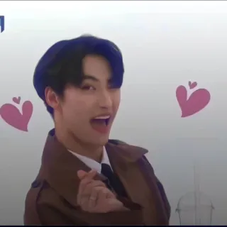 ❤️ kpop, cuore, sorriso, uomo, cappotto, felice, gesto telegram sticker