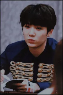 🕯 Suga ชูก้า, BTS, K-pop, เกาหลี, นักร้อง, เพลง telegram sticker