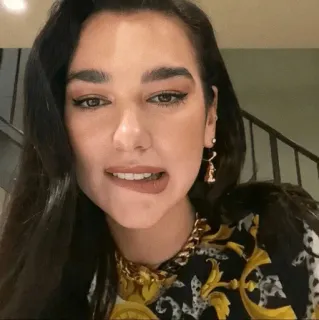 🥂 Dua Lipa певица, женщина, знаменитость, портрет, Дуа Липа telegram sticker