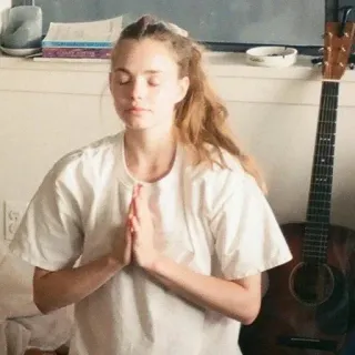 🙏 phụ nữ, yoga, thiền, tĩnh lặng, hòa bình, namaste telegram sticker