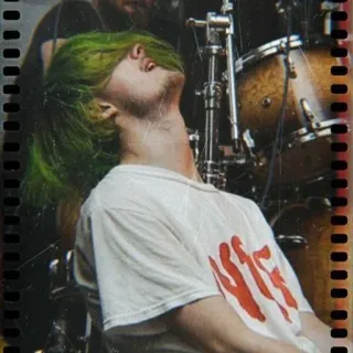 ❤️‍🔥 RISE ascenso, pelo verde, banda, música, escenario telegram sticker
