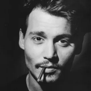 ⛓ Johnny Depp 演员, 香烟, 吸烟, 肖像, 男人, 名人, 黑白 telegram sticker