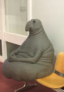 😐 foca, scultura, animale, statua, seduto, grigio telegram sticker