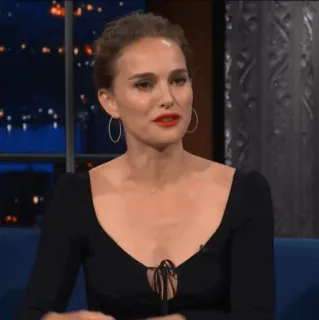 🍄 Natalie Portman atriz, celebridade, talk show, entrevista, mulher, retrato telegram sticker