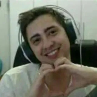 🖤 homem, fones de ouvido, coração, amor, retrato, sorriso telegram sticker