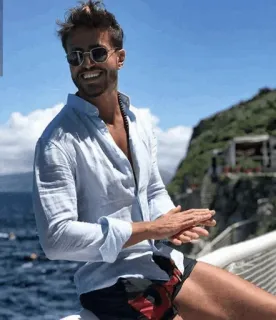 📎 man, sunglasses, beach, ocean, summer, shirt, shorts, vacation telegram sticker