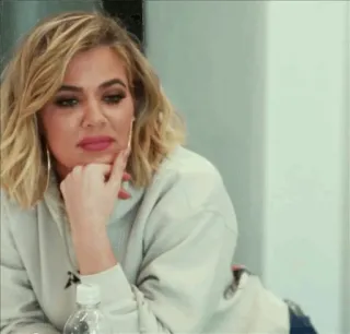 ✨ Khloe Kardashian Keeping Up with the Kardashians khloe kardashian, celebrità, reality tv, meme, espressione telegram sticker