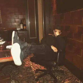 💡 Drake Drake, musicista, cantante, artista, celebrità telegram sticker