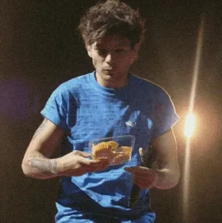 ⚽ Louis Tomlinson Louis Tomlinson, Sänger, Mikrofon, Muffin telegram sticker