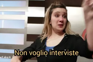 🔇 Non voglio interviste interview, woman, refusal, italian telegram sticker