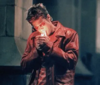 👊 Fight Club Brad Pitt, rote Jacke, rauchen, Film, Fight Club, Feuerzeug, Zigaretten telegram sticker