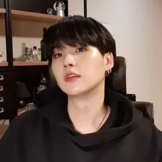 💬 person, mann, porträt, kpop, sänger whatsapp sticker