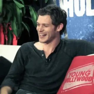 📰 YOUNG HOLLYWOOD jeune hollywood, célébrité, divertissement, acteur telegram sticker