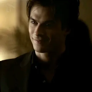 🍸 Damon Salvatore The Vampire Diaries vampier, bovennatuurlijk, smirren, donker, Ian Somerhalder telegram sticker