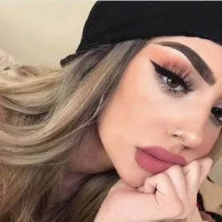 🤔 woman, portrait, makeup, selfie, beauty, hairstyle telegram sticker