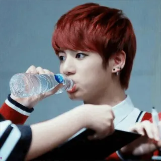 😑 Jungkook kpop, bts, jungkook, zanger, rood haar, water telegram sticker