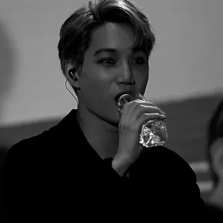 🖇 man, water, kpop, idol, singer, asian telegram sticker