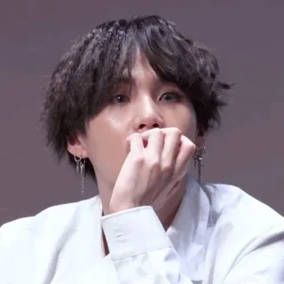 💷 Suga kpop, певец, айдол, мин юнги, bts telegram sticker