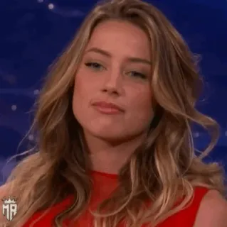 💋 Amber Heard знаменитость, актриса, портрет, человек, усмешка, выражение лица telegram sticker
