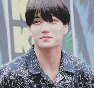 ❄️ homme, K-pop, chanteur, portrait, homme, personne whatsapp sticker
