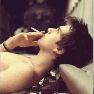 😶 Fumar, Tabaco, Adolescente, Sin camisa, Cigarrillo telegram sticker