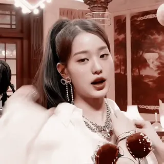 🥢 phụ nữ, chân dung, vẻ đẹp, k-pop, thần tượng, dây chuyền, bông tai telegram sticker