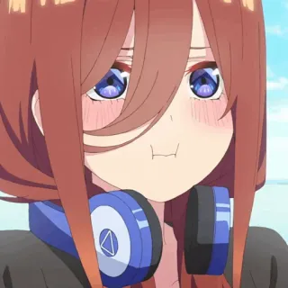🐾 Miku Nakano The Quintessential Quintuplets Anime, Manga, Carino, Kawaii, Cuffie, Arrossendo, Ragazza telegram sticker