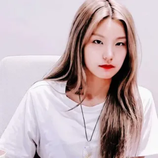 yeji ⋆ @roleplaysticker whatsapp stickers